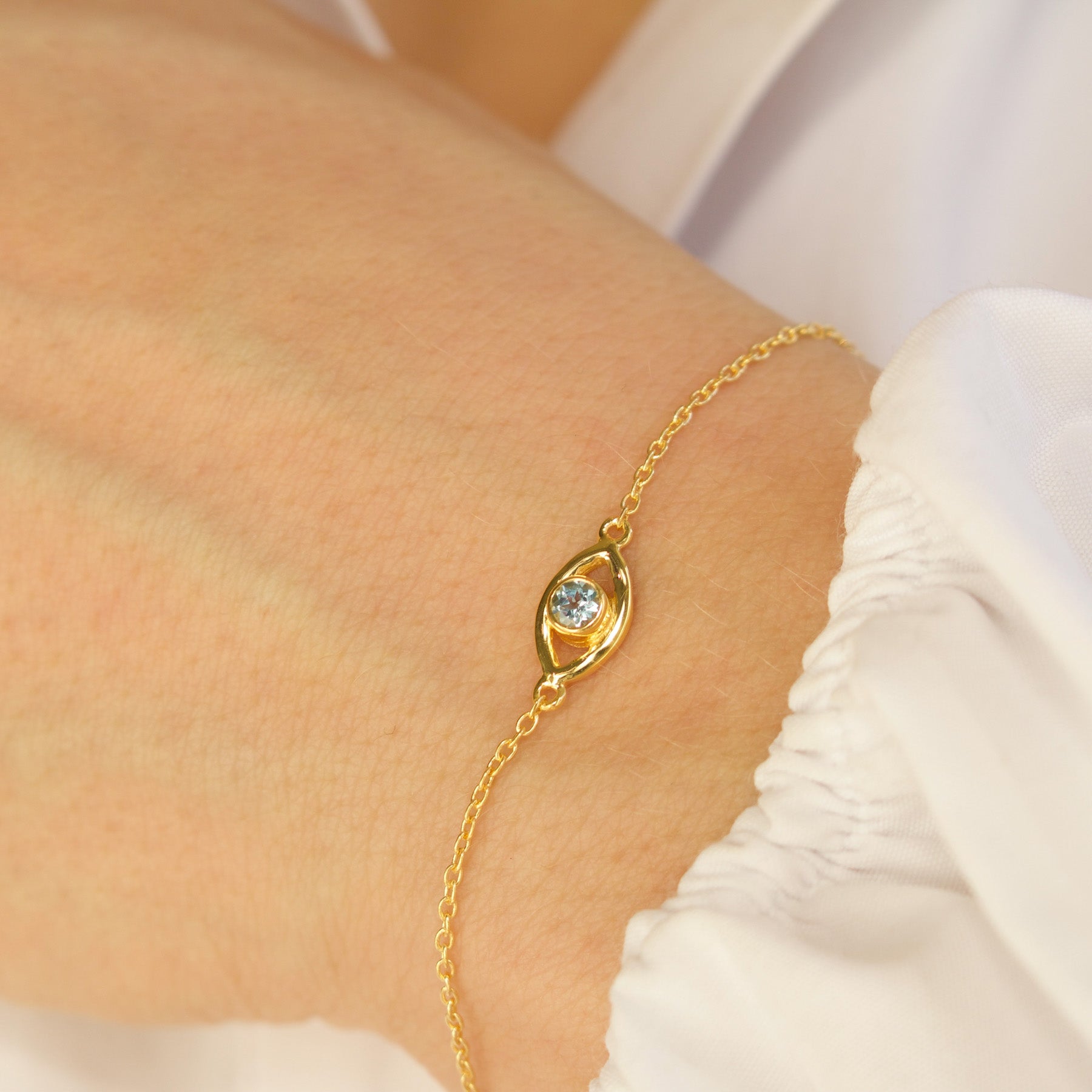 Blue Topaz Eye Bracelet