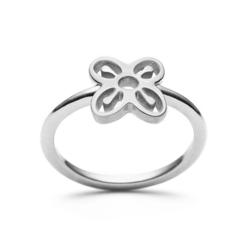 Bese Saka Ring - With Love Darling