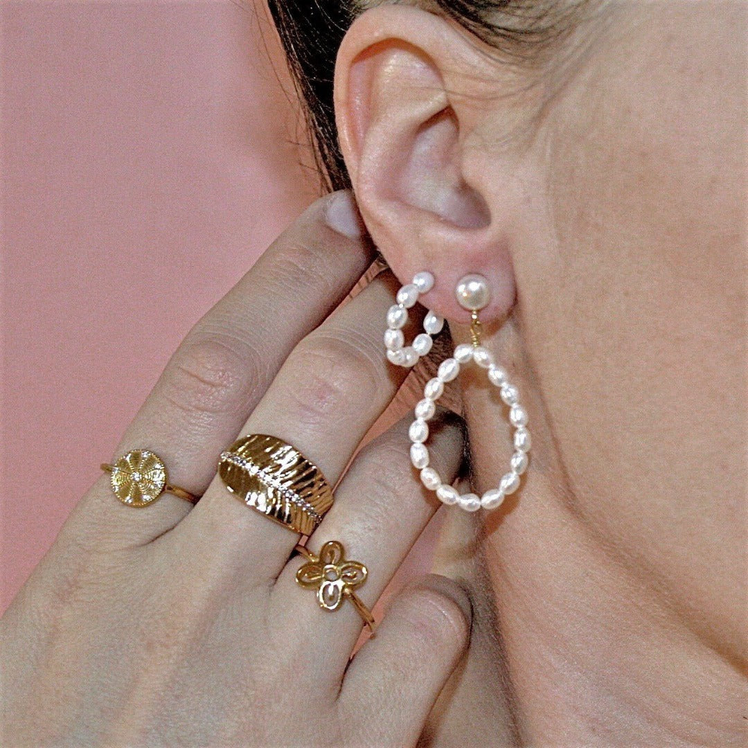 Oval Pearl Earrings - With Love Darling