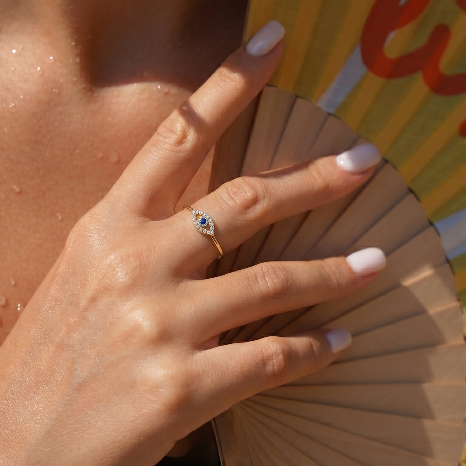 Sparkly Eye Ring