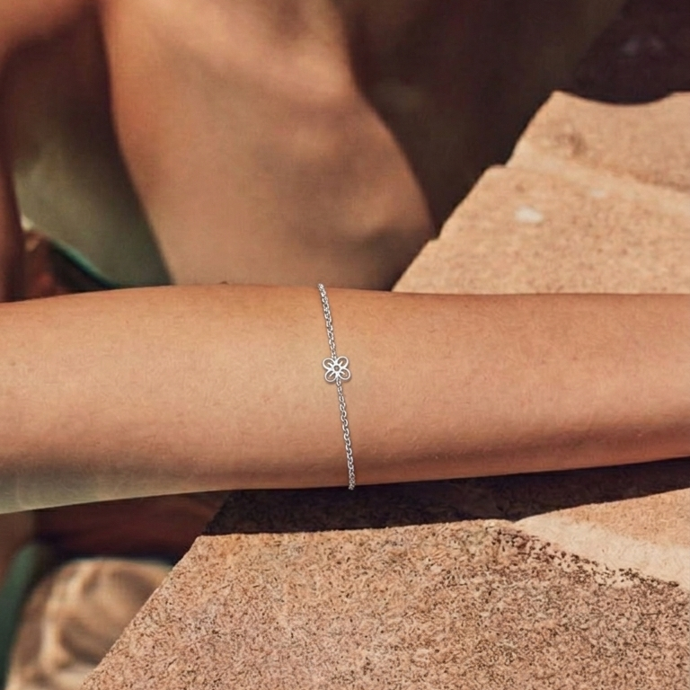 Bese Saka Bracelet Silver