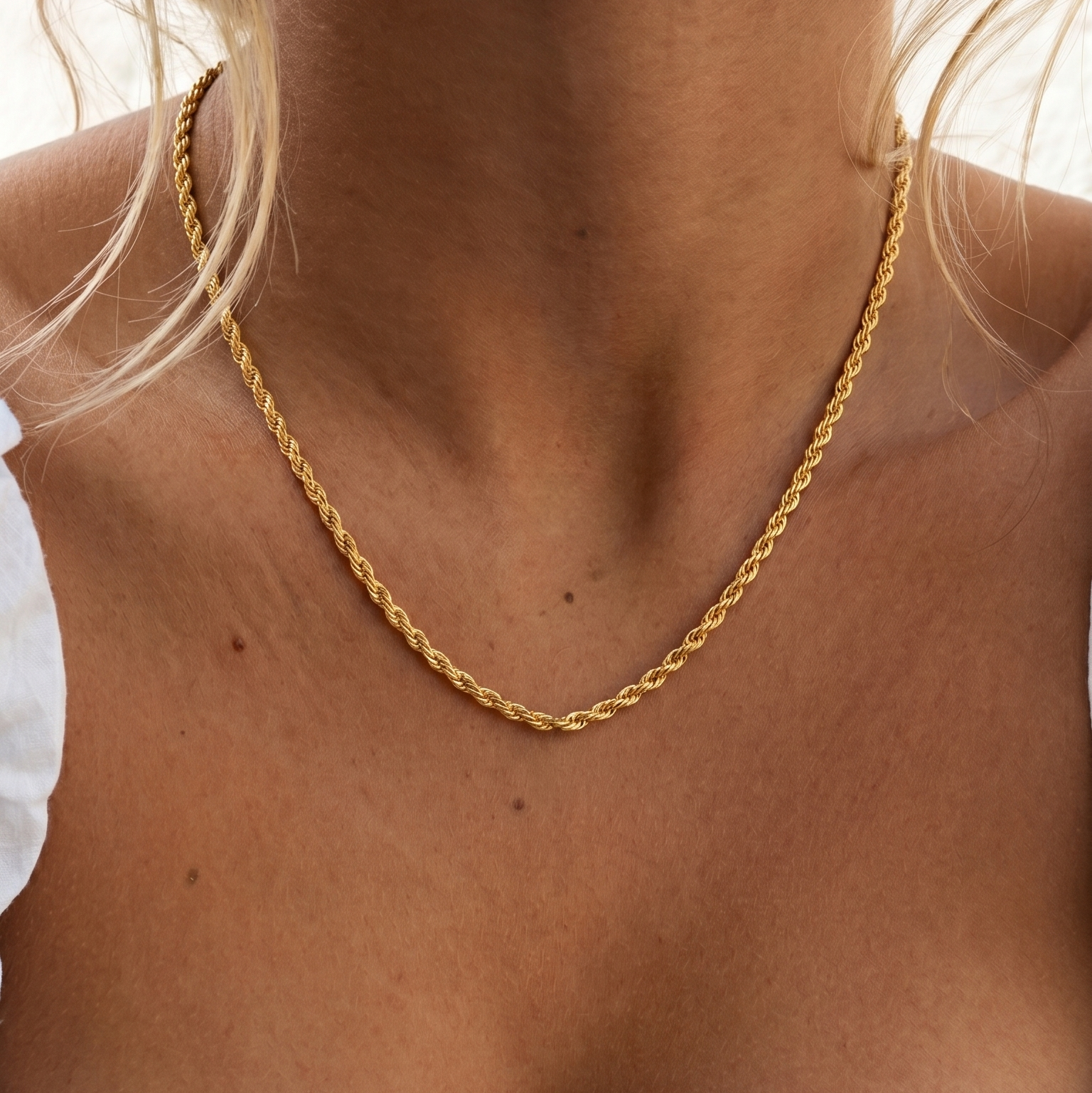 Elisa Necklace