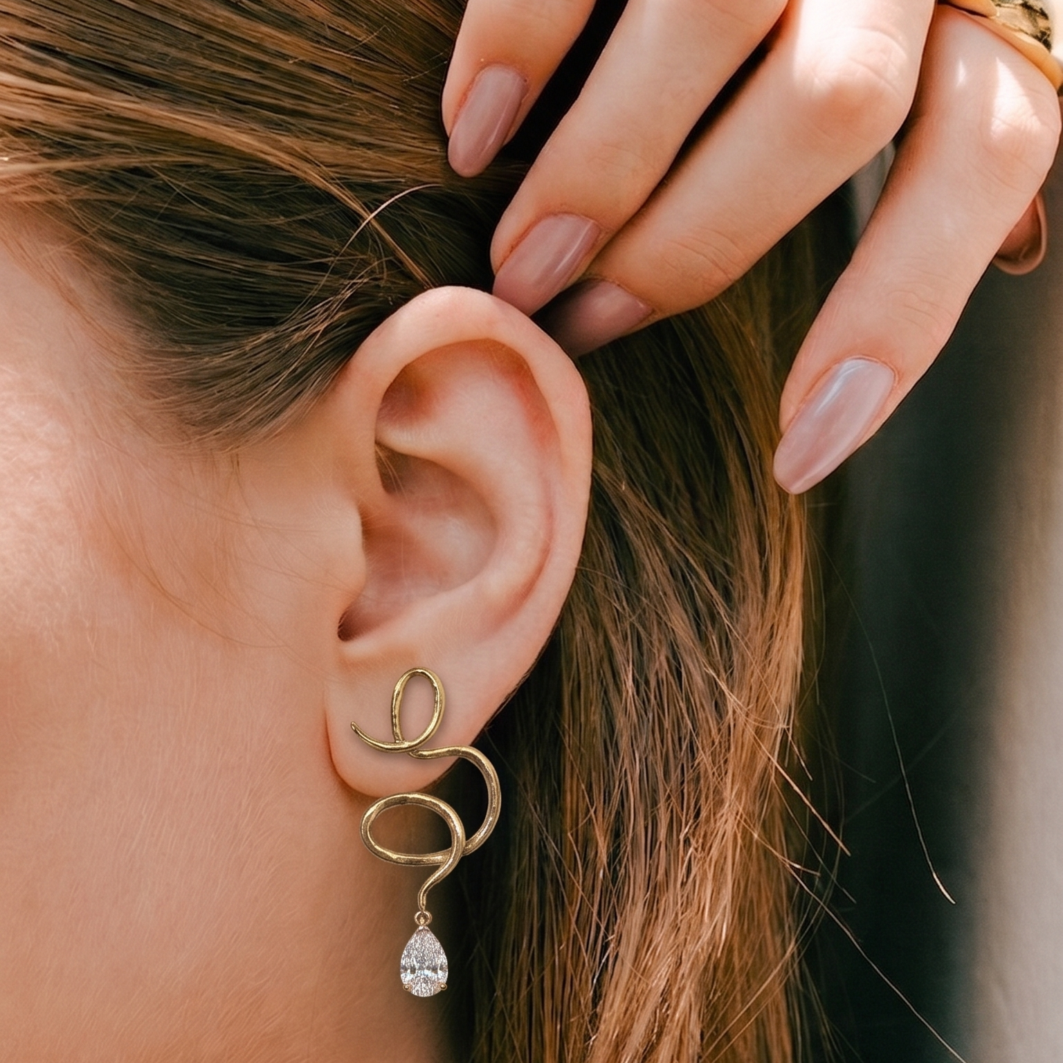 Medusa Waterdrop Earring