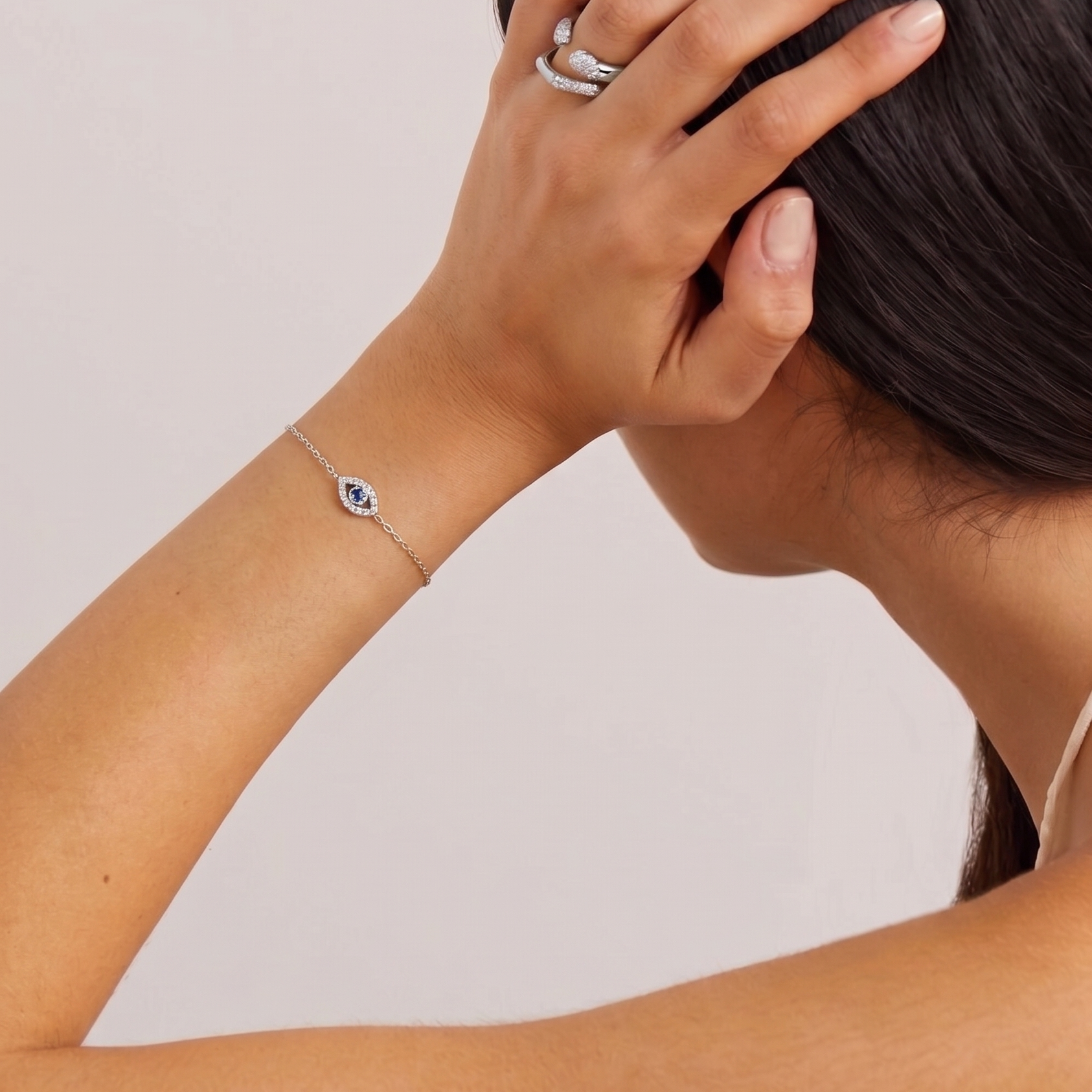 Sparkly Eye Bracelet Silver