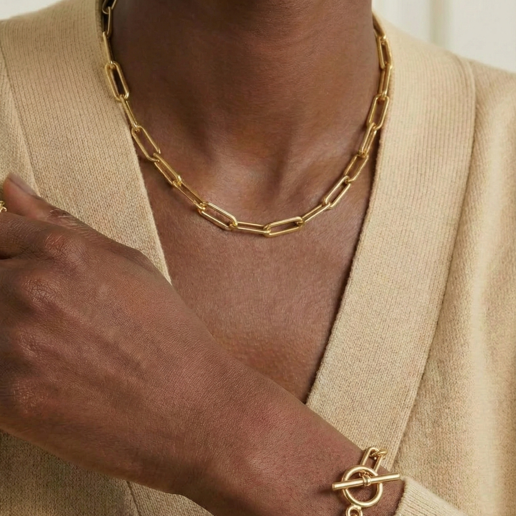 Mia Necklace