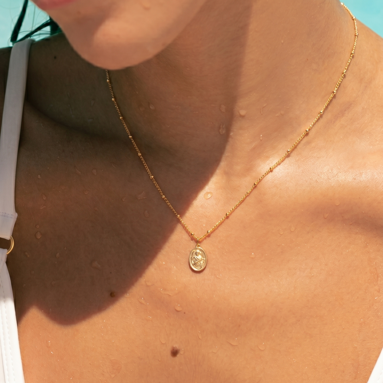 Abundantia Oval Necklace