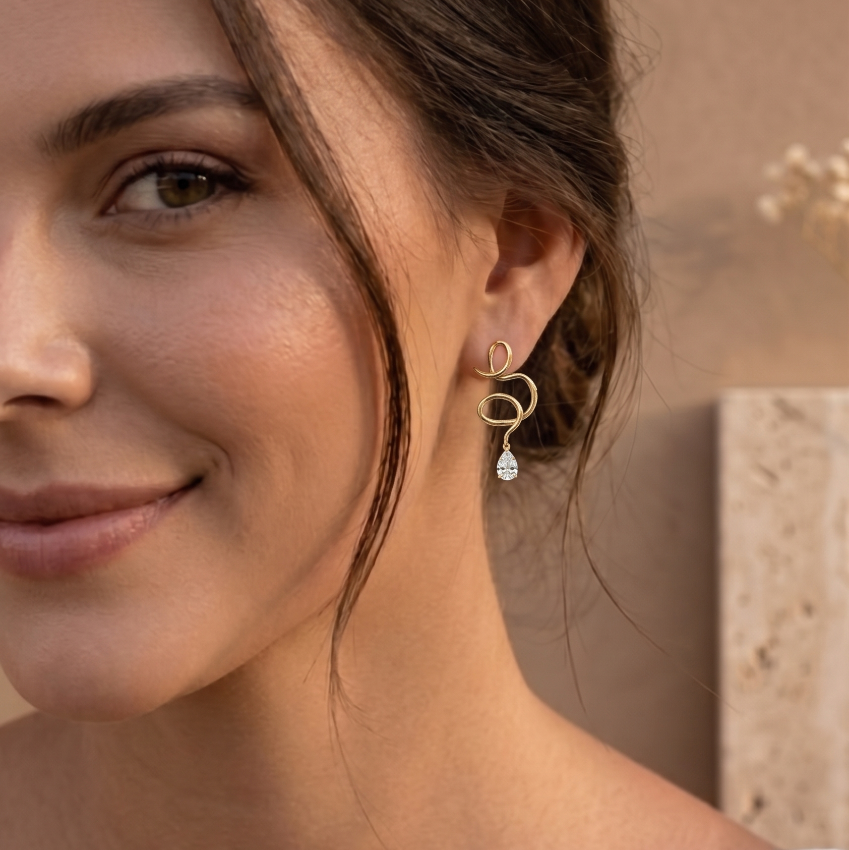 Medusa Waterdrop Earring