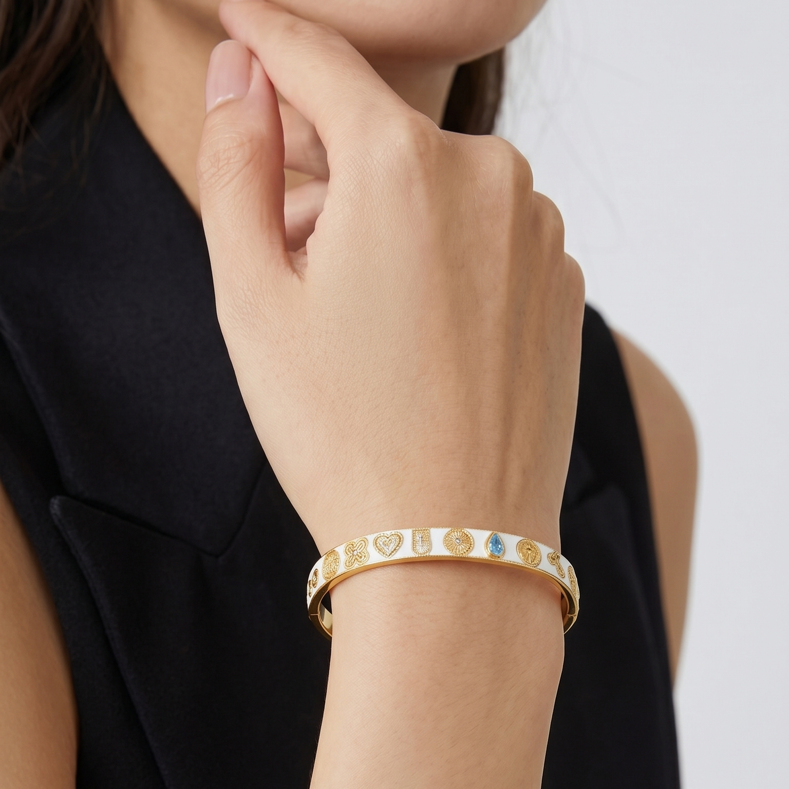 Global Goals Bangle White