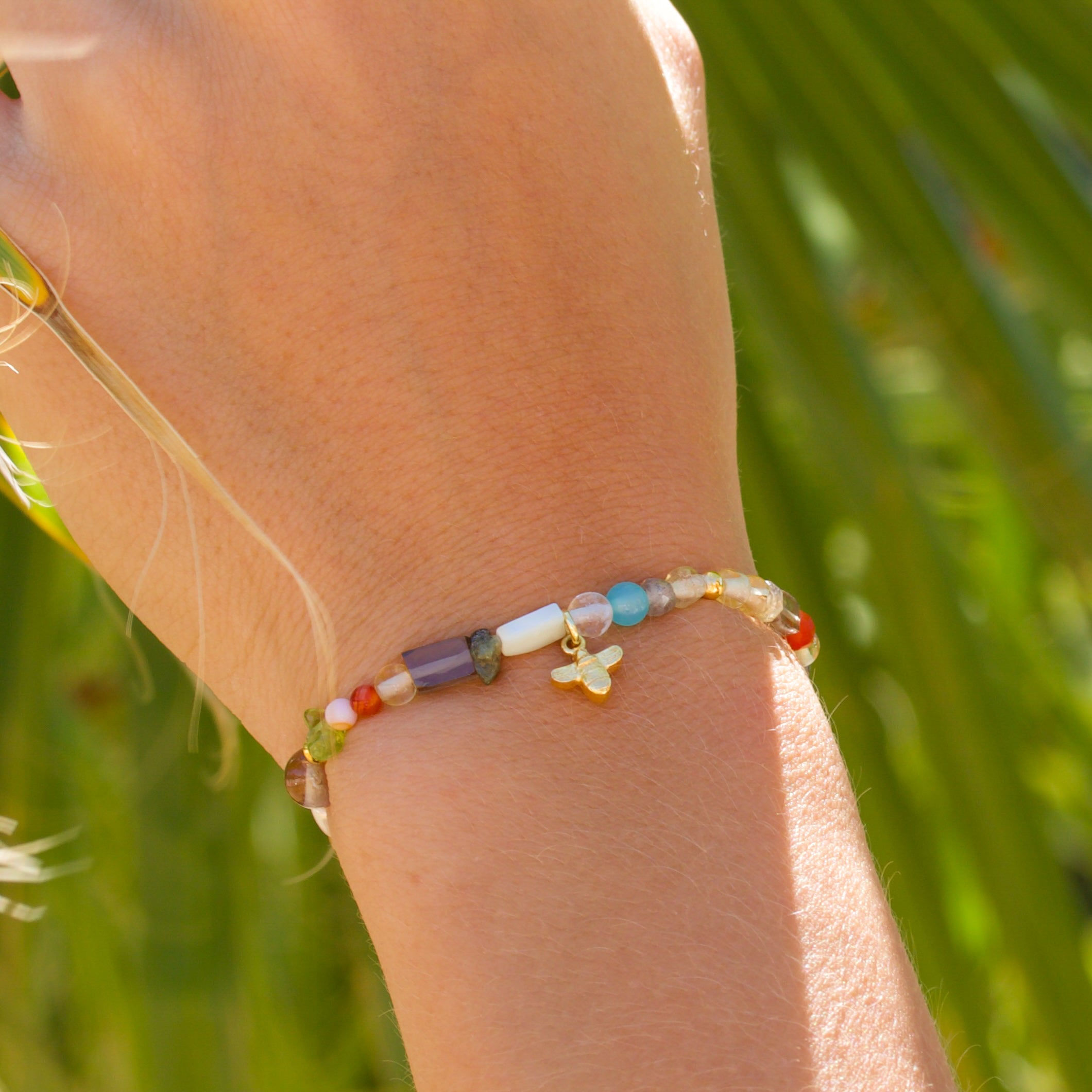 'Bee the Change' 🐝 Pearl Bracelet